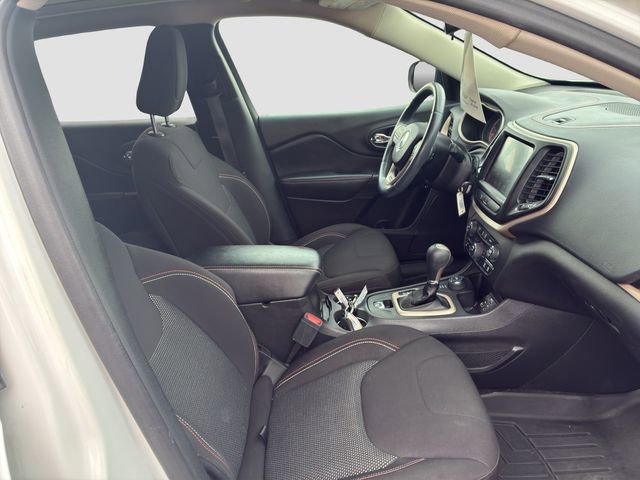 Used 2017 Jeep Cherokee 75th Anniversary AWD/4WD image 22