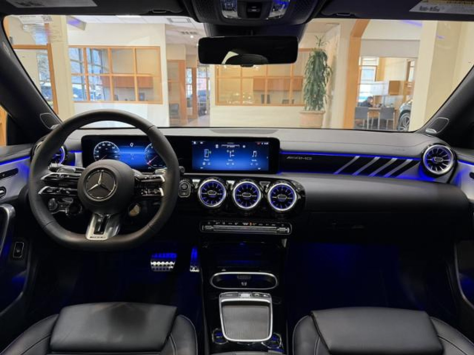 Certified 2025 Mercedes-Benz CLA 35 AMG 4MATIC image 10