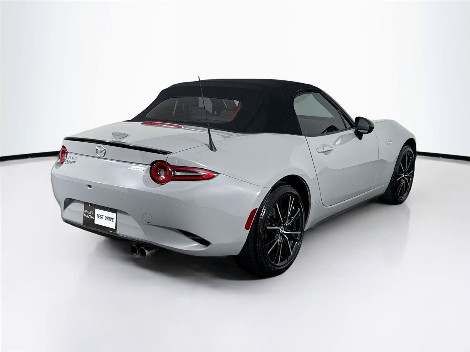 Used 2026 MAZDA MX-5 Miata Grand Touring RWD image 2