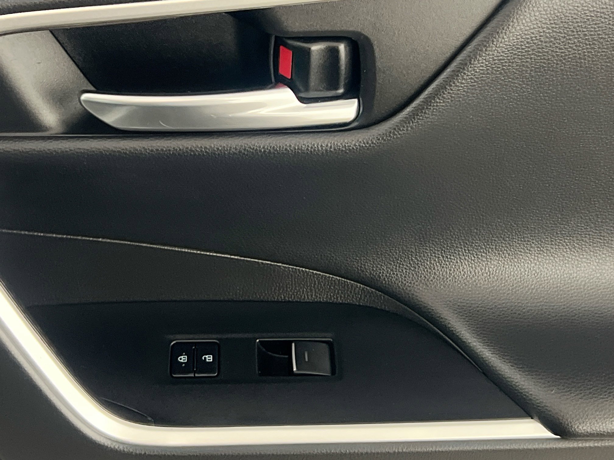 Used 2022 Toyota RAV4 XSE w/ XSE Grade Weather Package image 32