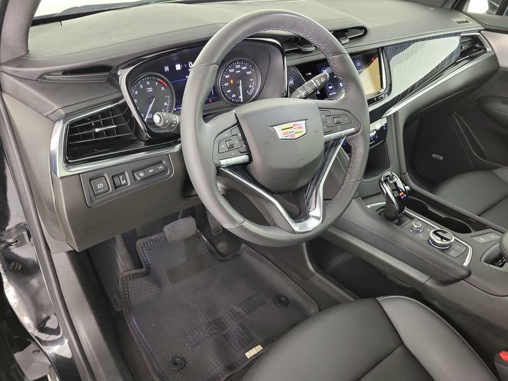 Certified 2024 Cadillac XT6 Premium Luxury w/ Technology Package AWD/4WD image 21