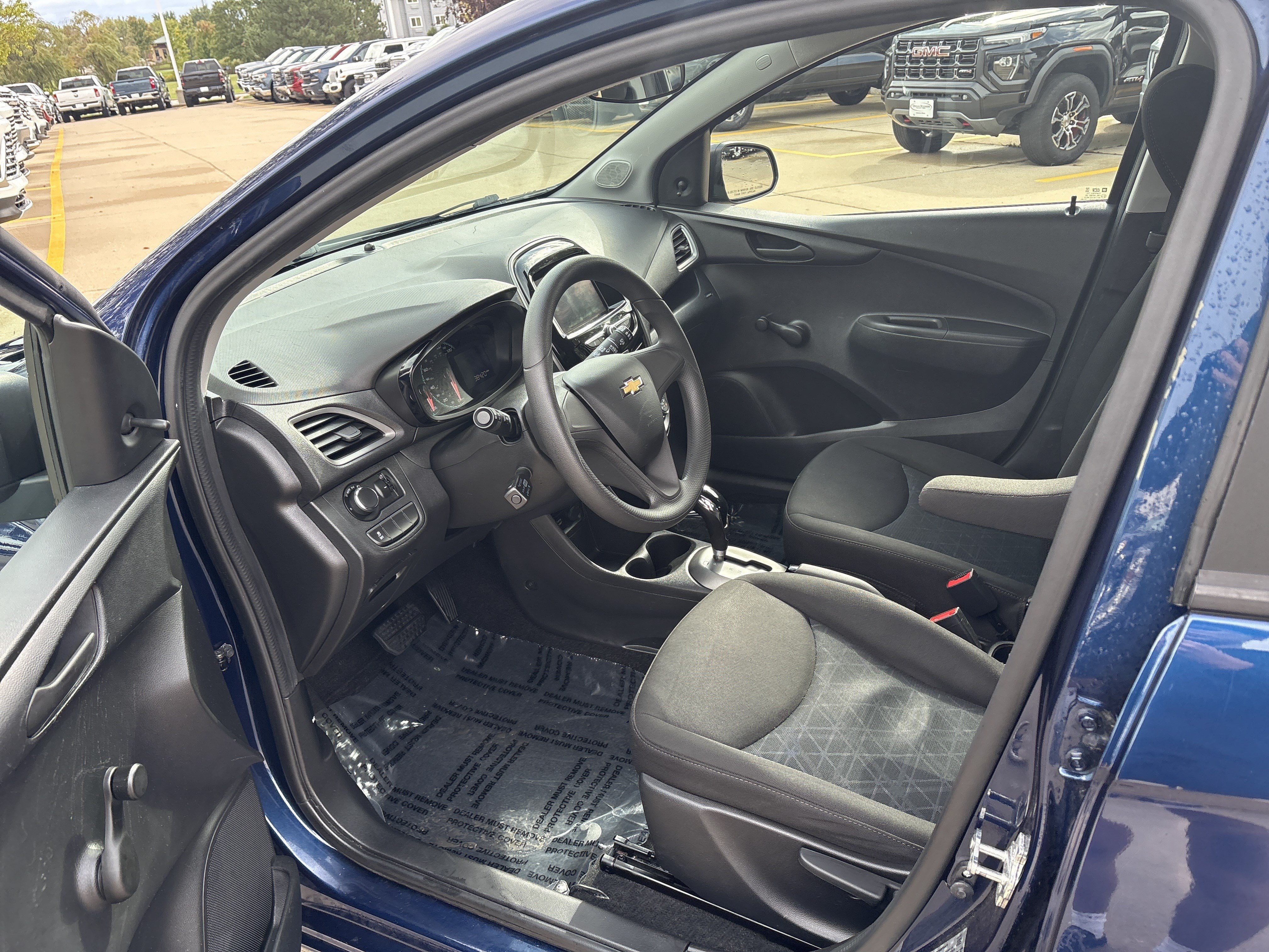 Used 2022 Chevrolet Spark LS FWD image 11