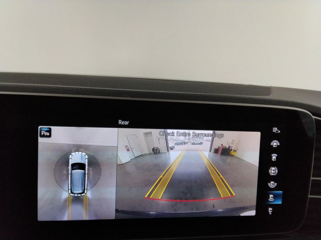 Used 2021 Mercedes-Benz GLE 350 4MATIC w/ Premium Package image 25