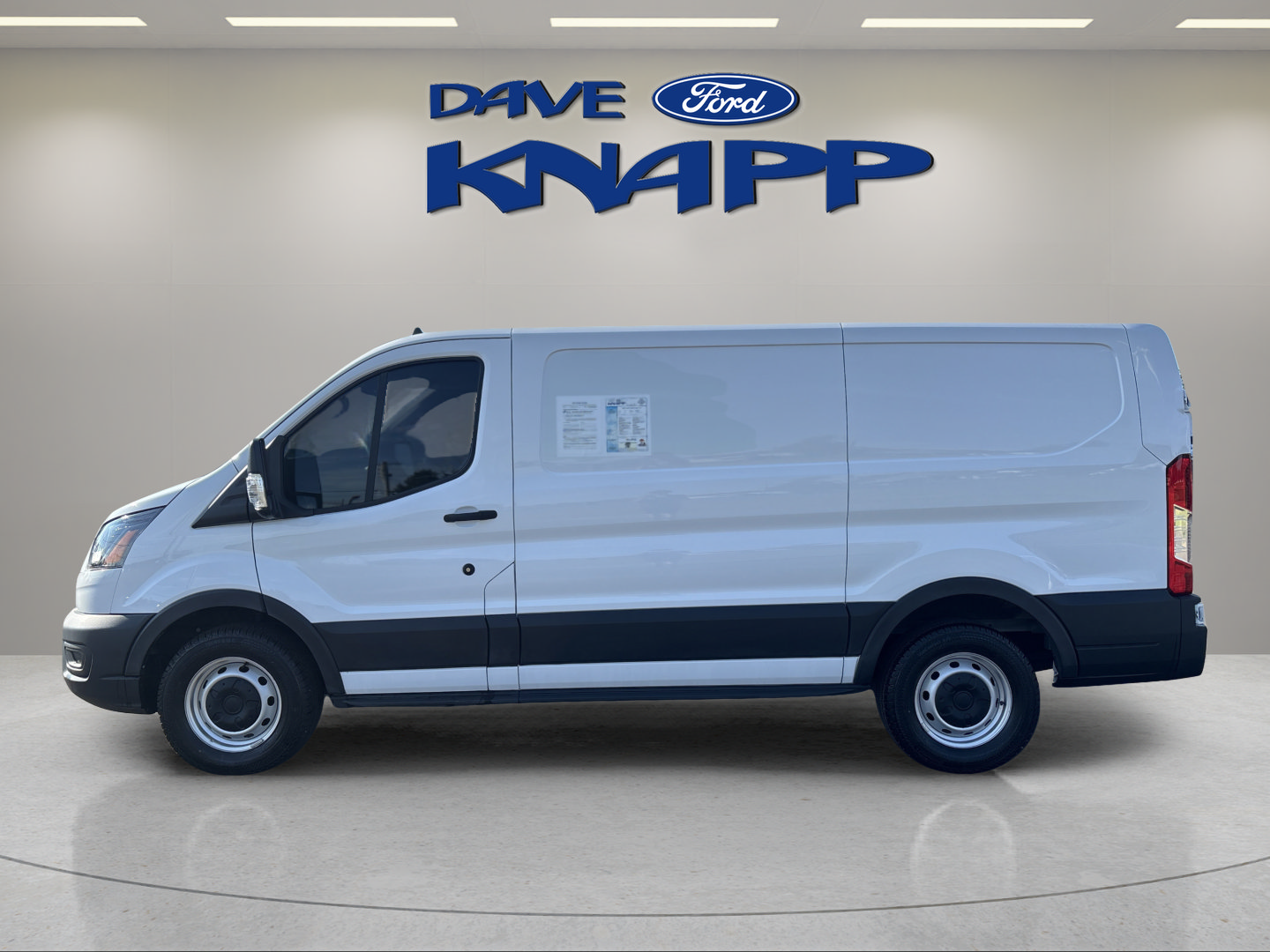 Used 2023 Ford Transit 150 Low Roof RWD image 4