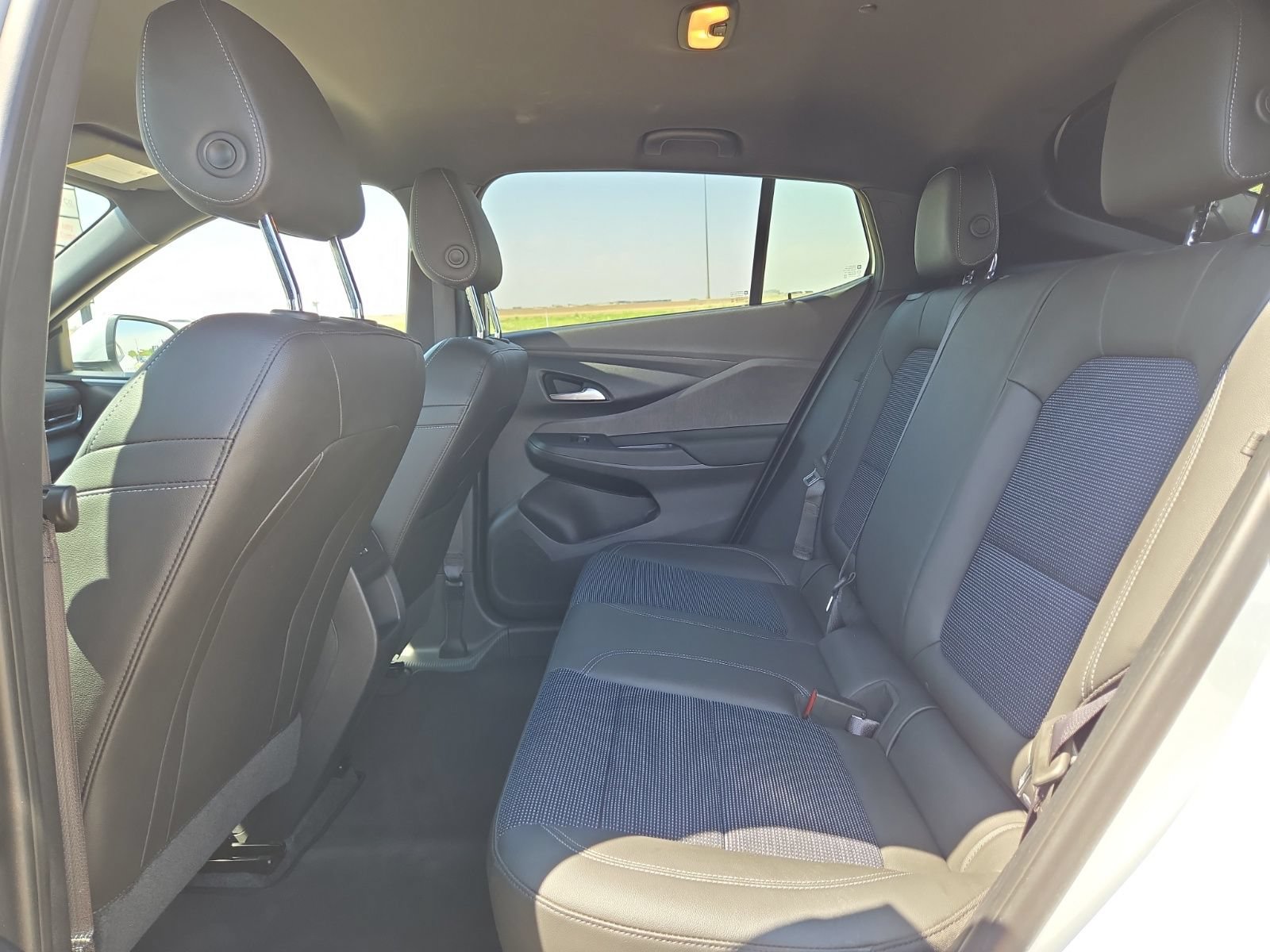 Used 2025 Buick Envista Sport Touring FWD image 14