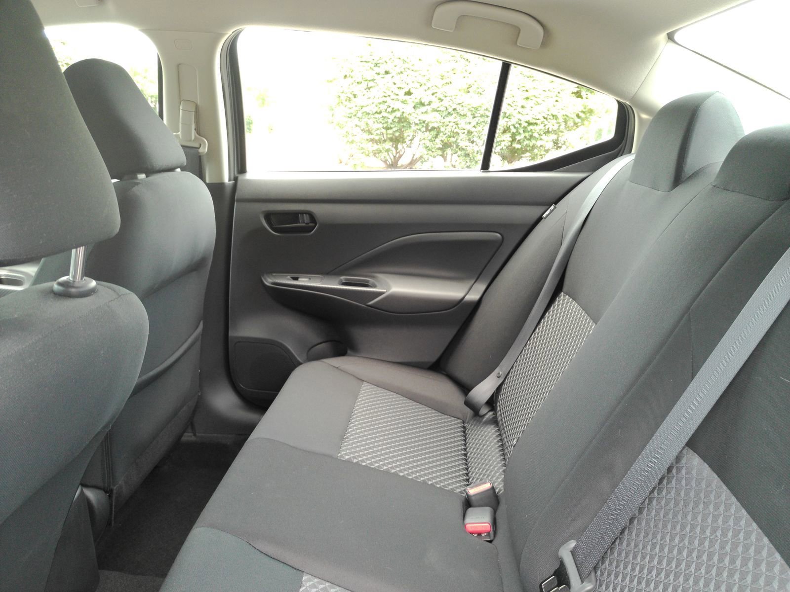 Used 2023 Nissan Versa S w/ Trunk Package FWD image 12