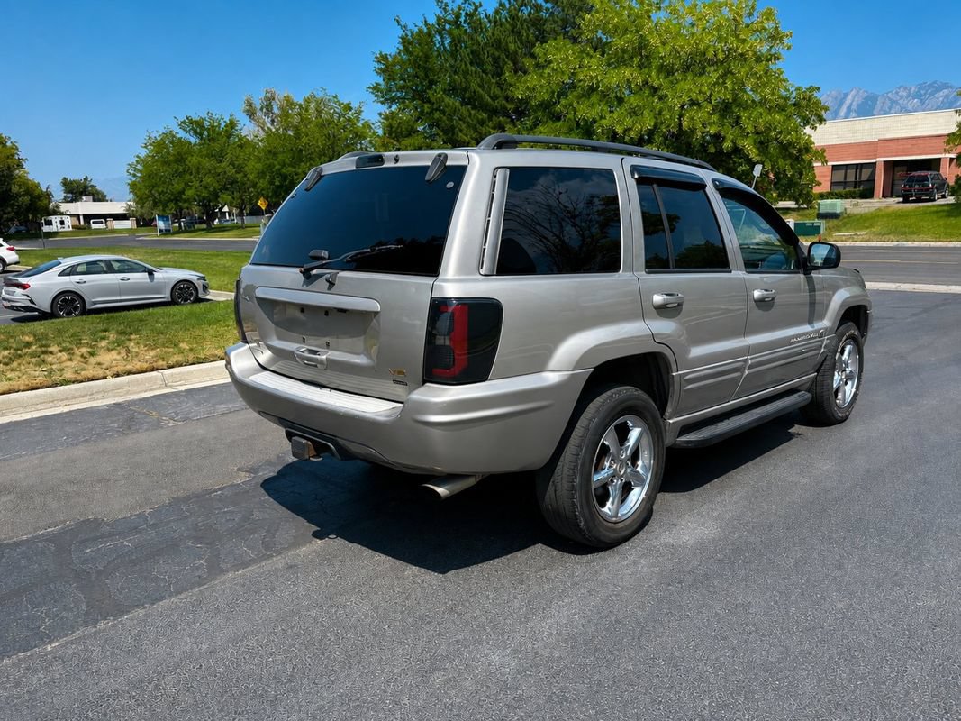 Used 2002 Jeep Grand Cherokee Overland AWD/4WD image 4