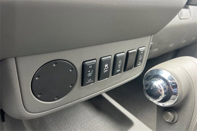 Used 2015 Nissan Frontier SV w/ SV Value Truck Package image 37