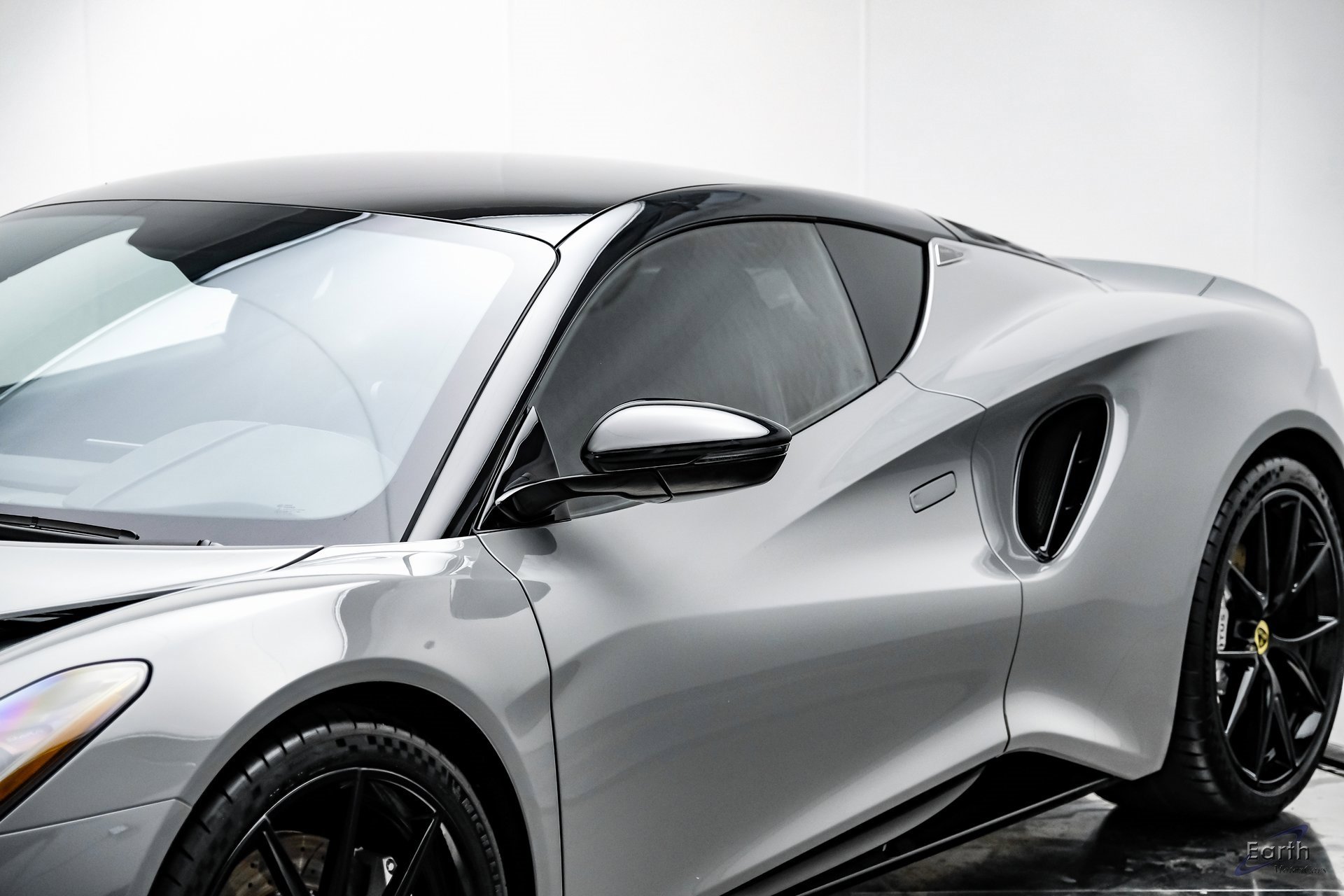 Used 2024 Lotus Emira First Edition image 26