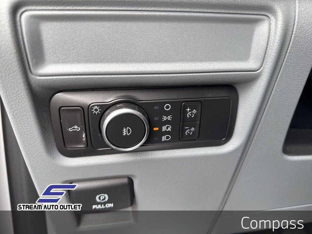 Used 2022 Ford F150 XLT image 11