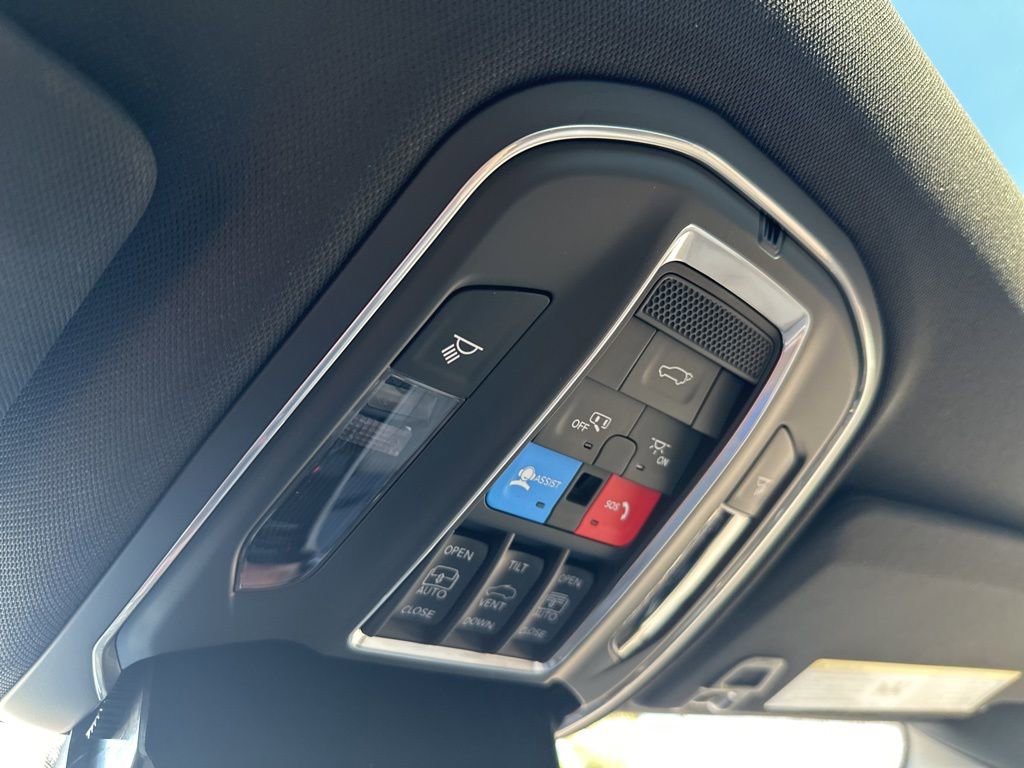 New 2026 Jeep Grand Cherokee Limited image 27