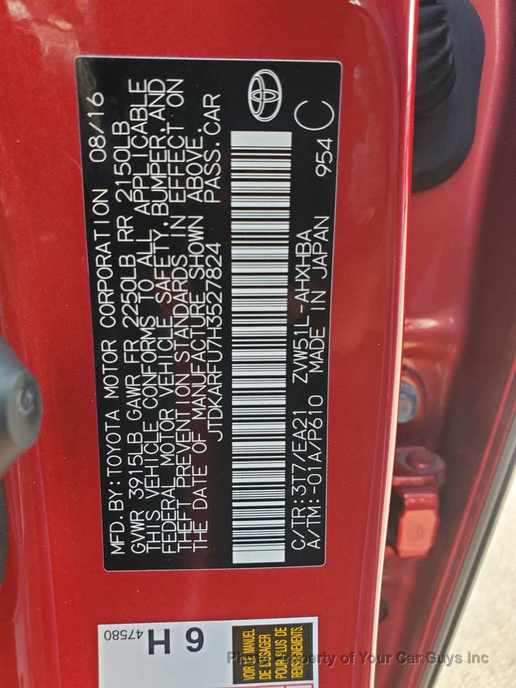 Used 2017 Toyota Prius FWD image 22