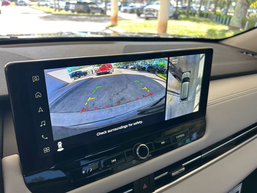 New 2025 Mitsubishi Outlander SEL image 10