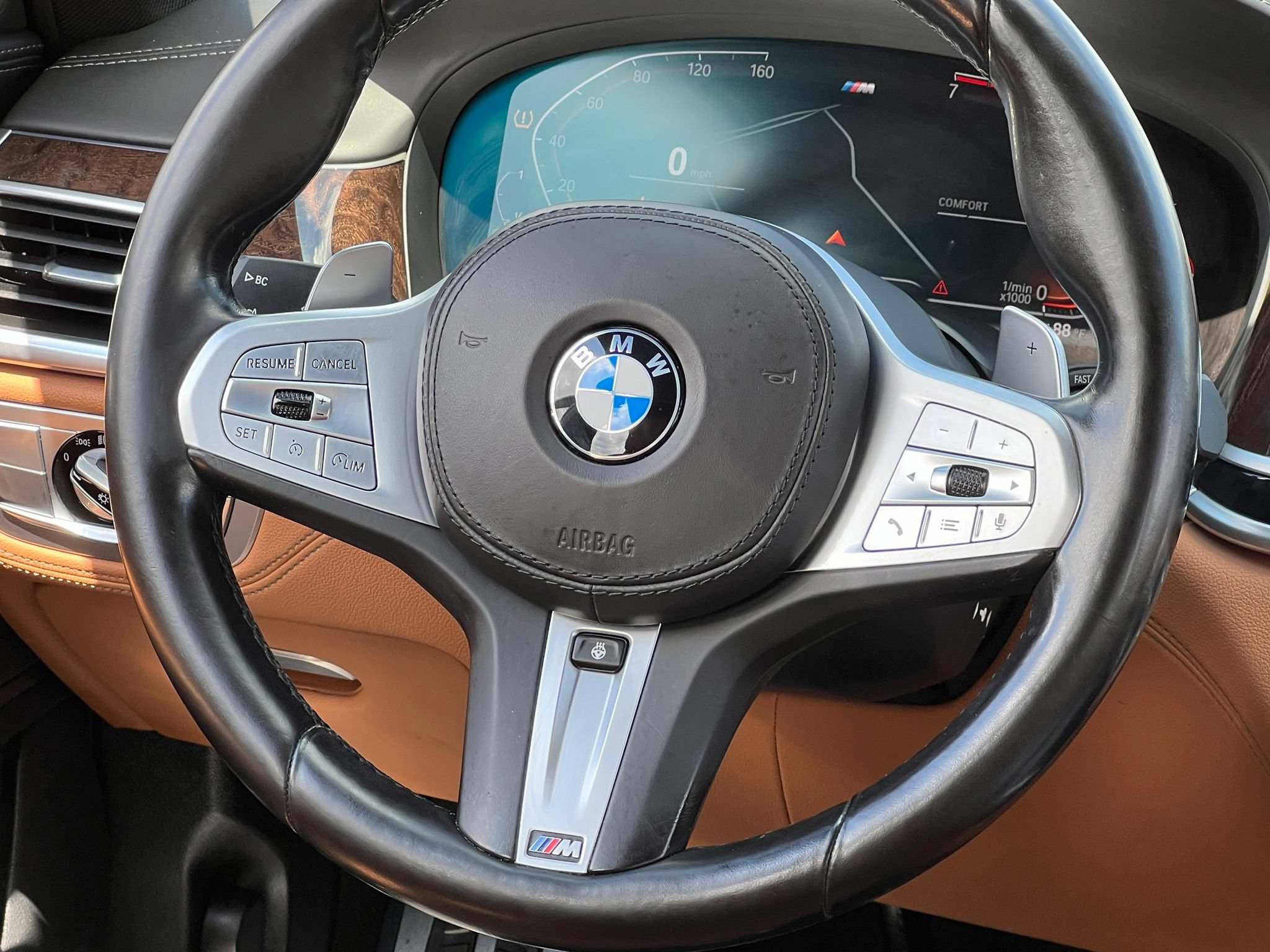 Used 2022 BMW 750i xDrive w/ Executive Package AWD/4WD image 26