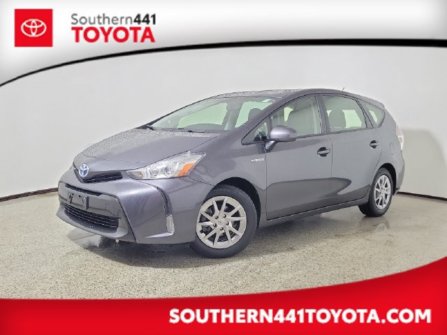 Used 2015 Toyota Prius V Four FWD image 1