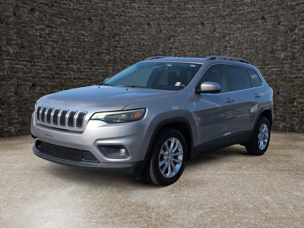 Used 2019 Jeep Cherokee Latitude w/ Popular Appearance Group FWD image 6