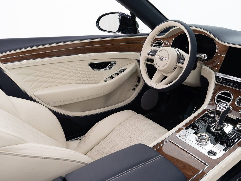New 2026 Bentley Continental GTC image 32
