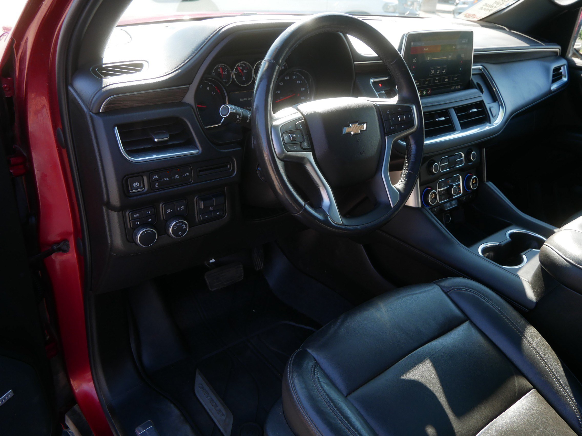 Certified 2021 Chevrolet Tahoe LT w/ LT Signature Package AWD/4WD image 19