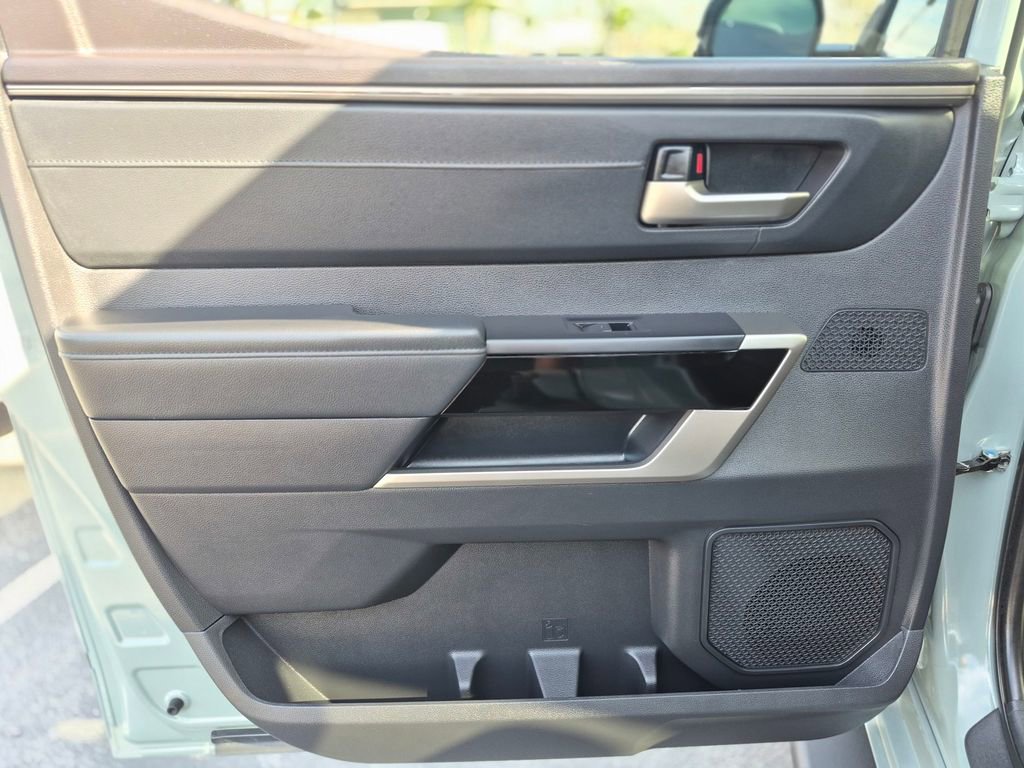 Used 2024 Toyota Tundra Limited image 25