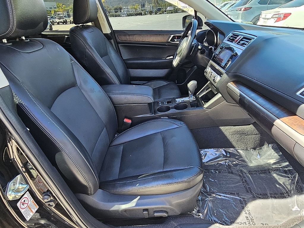 Used 2017 Subaru Outback 3.6R Limited w/ Popular Package #5 image 19