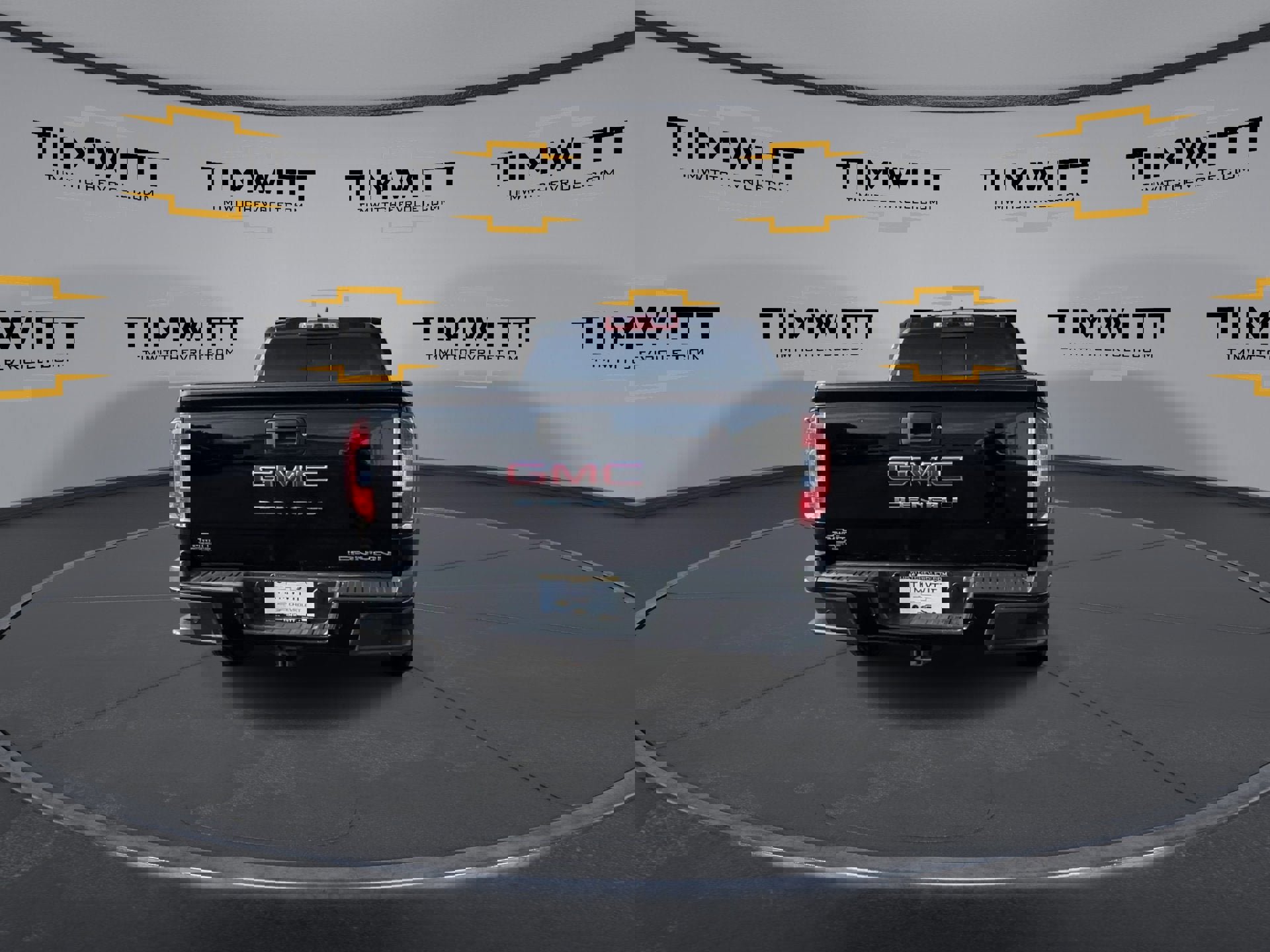 Used 2022 GMC Canyon Denali w/ Denali Black Edition Package image 8