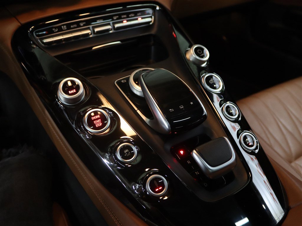 Used 2016 Mercedes-Benz AMG GT S image 24