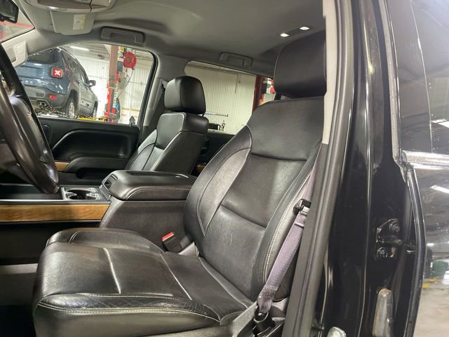 Used 2016 Chevrolet Silverado 1500 LTZ w/ LTZ Plus Package AWD/4WD image 11