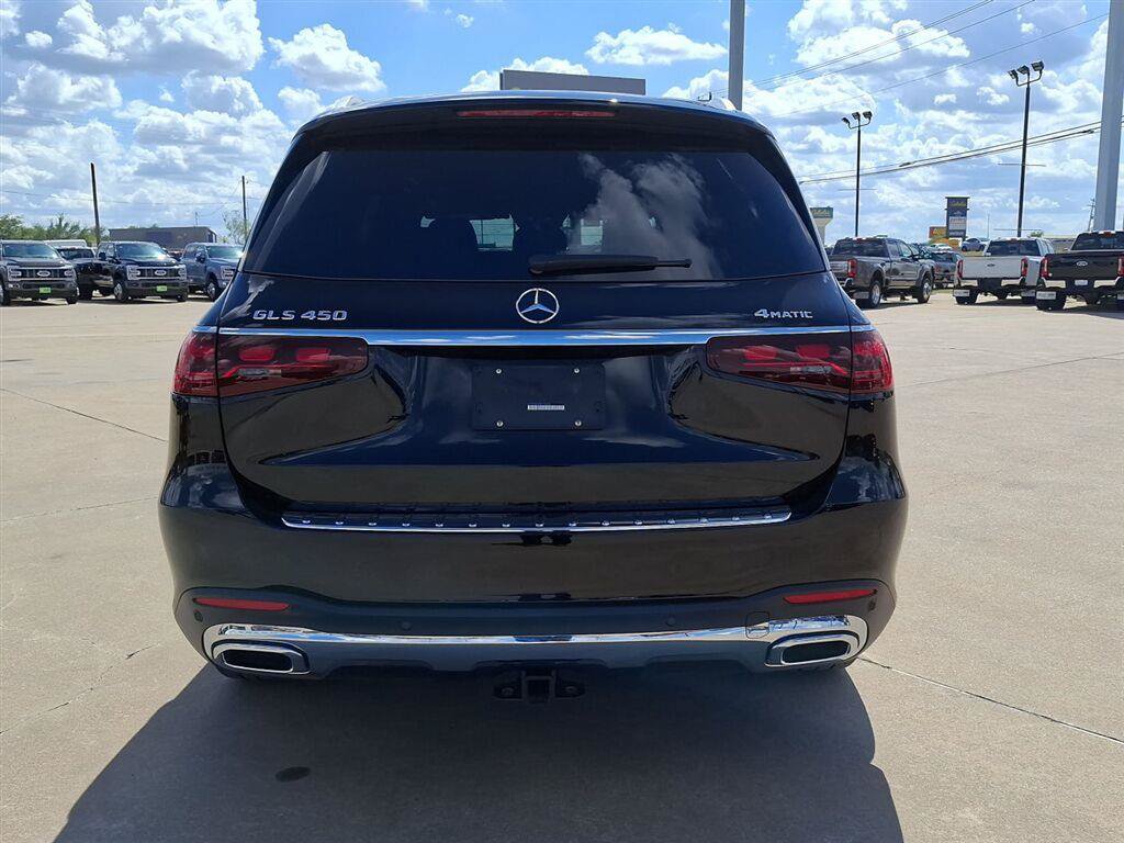 Used 2024 Mercedes-Benz GLS 450 4MATIC image 29