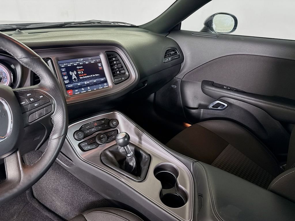 Used 2023 Dodge Challenger R/T w/ T/A Package image 26
