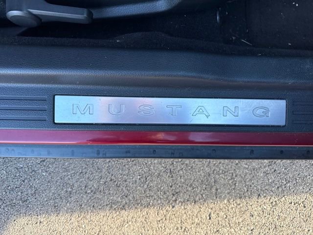 Used 2006 Ford Mustang Convertible image 27