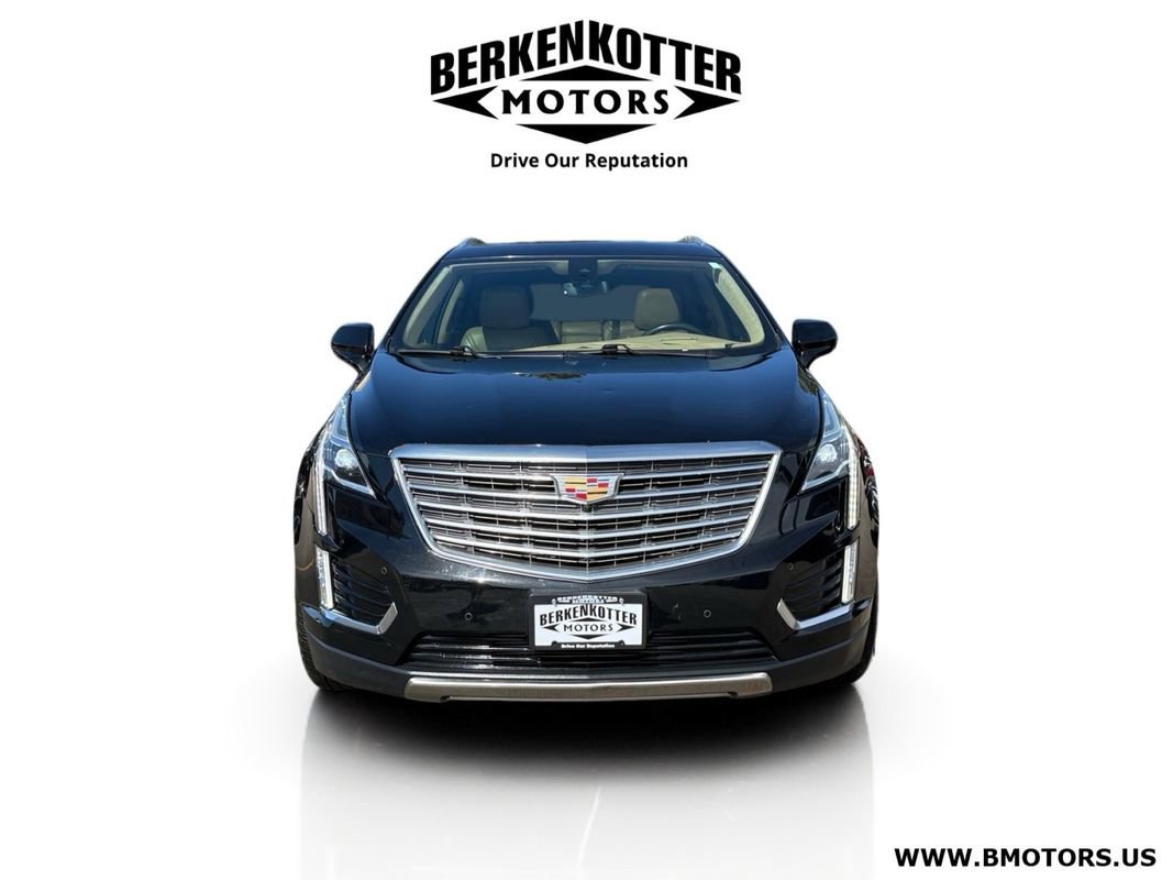 Used 2017 Cadillac XT5 Platinum AWD/4WD image 8