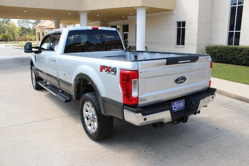 Used 2019 Ford F250 Lariat w/ Chrome Package AWD/4WD image 12