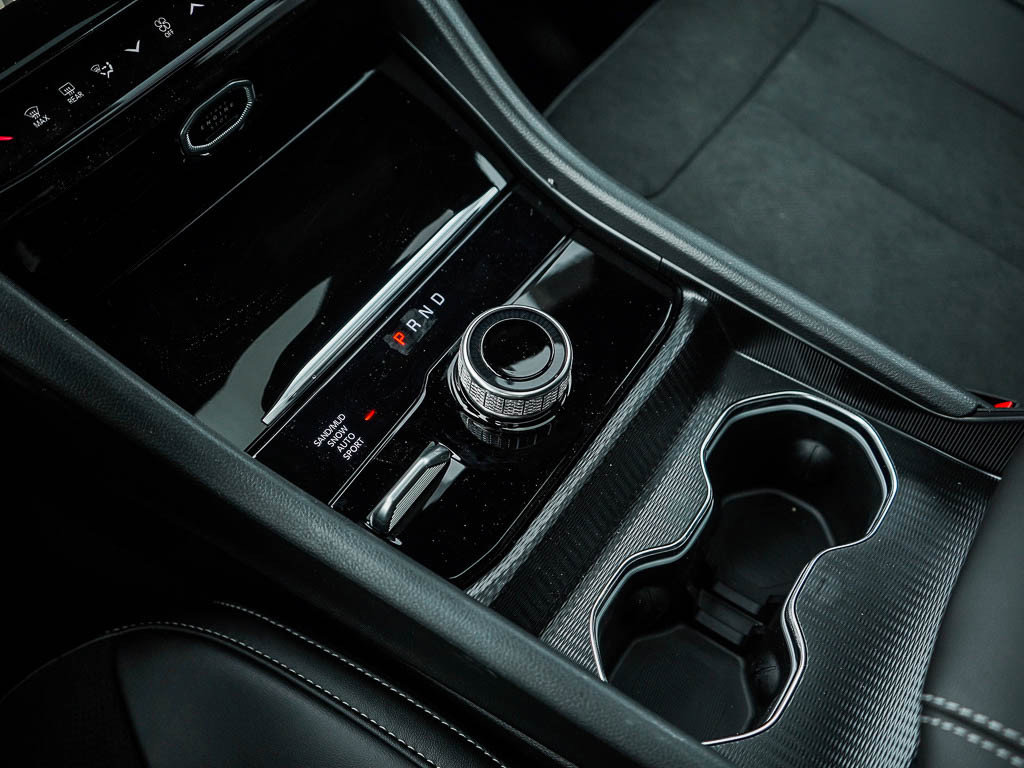 New 2026 Jeep Grand Cherokee Altitude AWD/4WD image 27