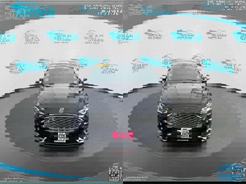 Used 2019 Ford Fusion Titanium image 2