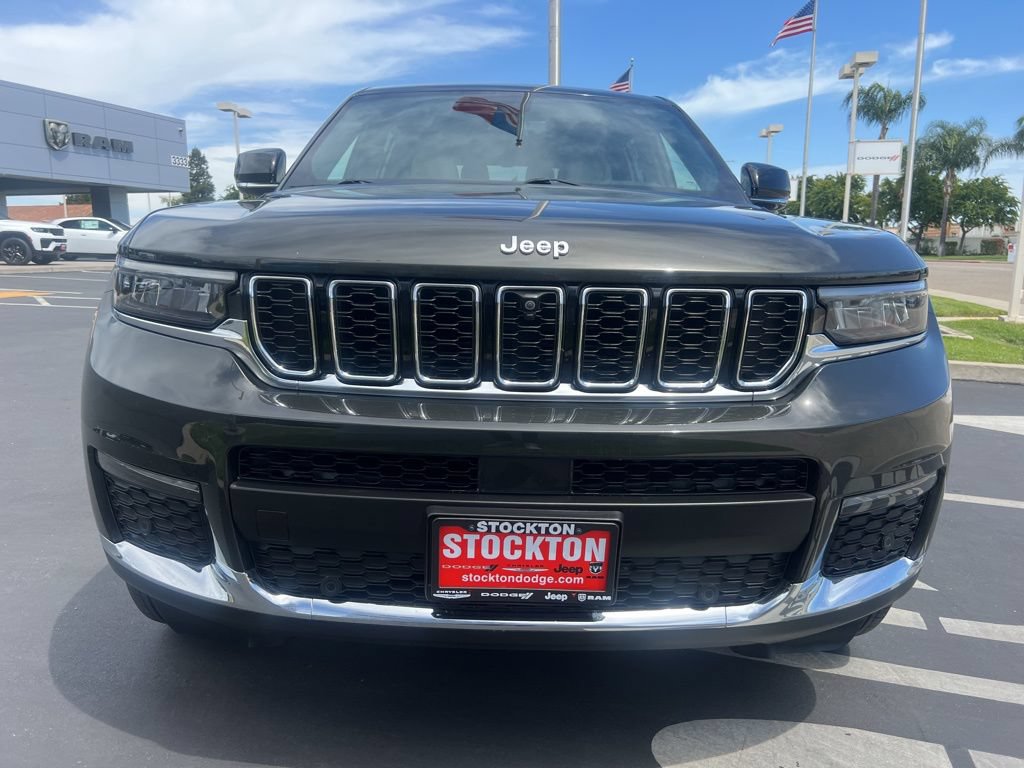 Used 2023 Jeep Grand Cherokee L Limited w/ Luxury Tech Group II AWD/4WD image 8