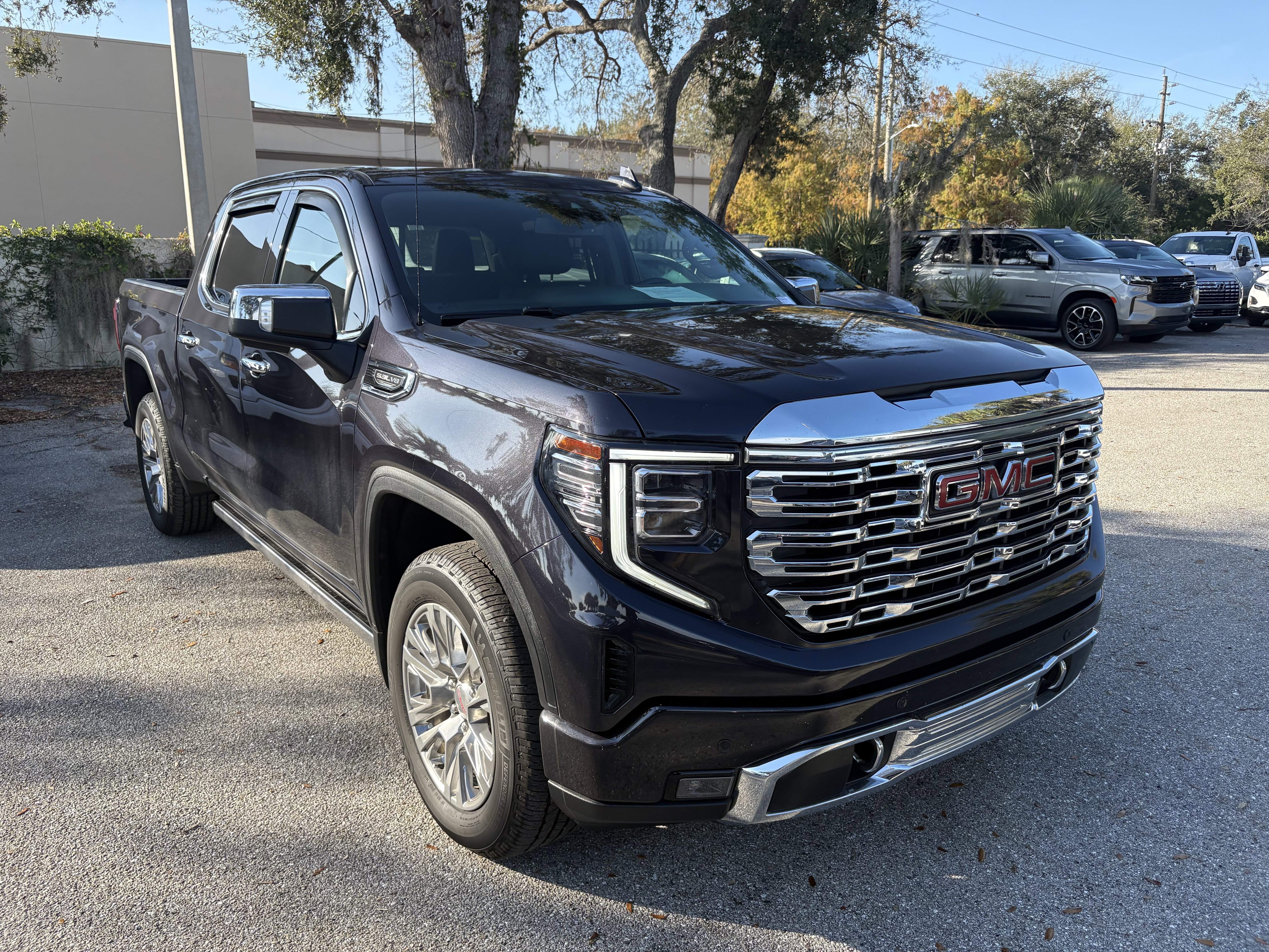 Certified 2022 GMC Sierra 1500 Denali image 1