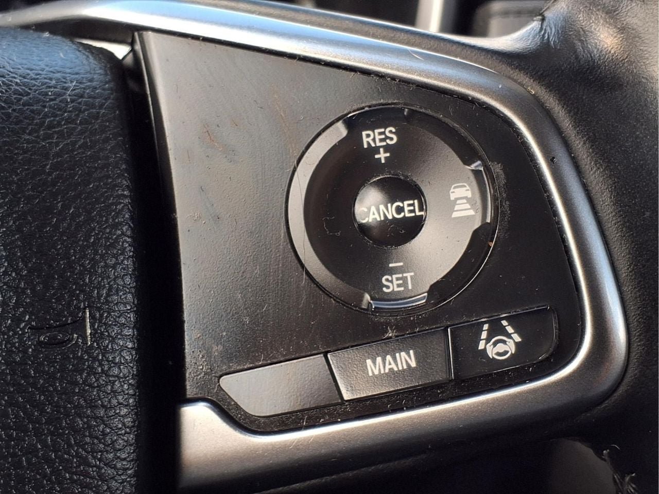 Used 2018 Honda CR-V EX-L image 24