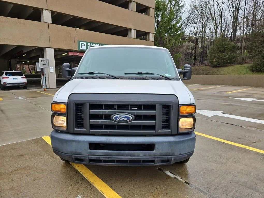 Used 2012 Ford E-150 and Econoline 150 w/ PWR Group image 2