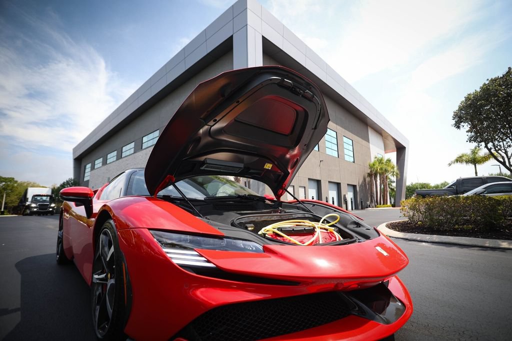 Used 2021 Ferrari SF90 Stradale AWD/4WD image 20