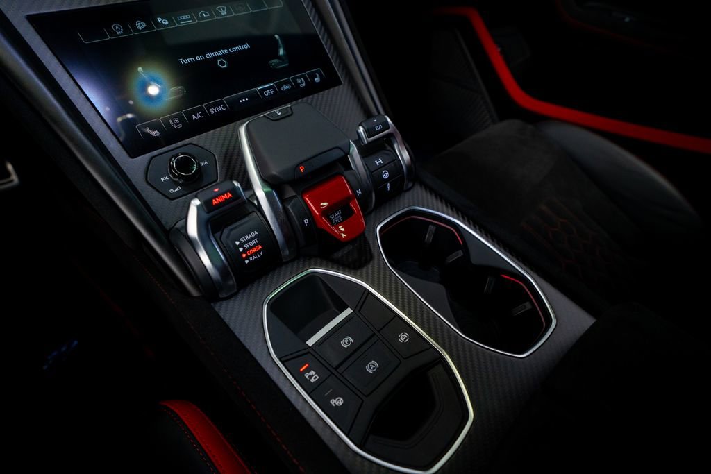 Used 2024 Lamborghini Urus Performante image 53