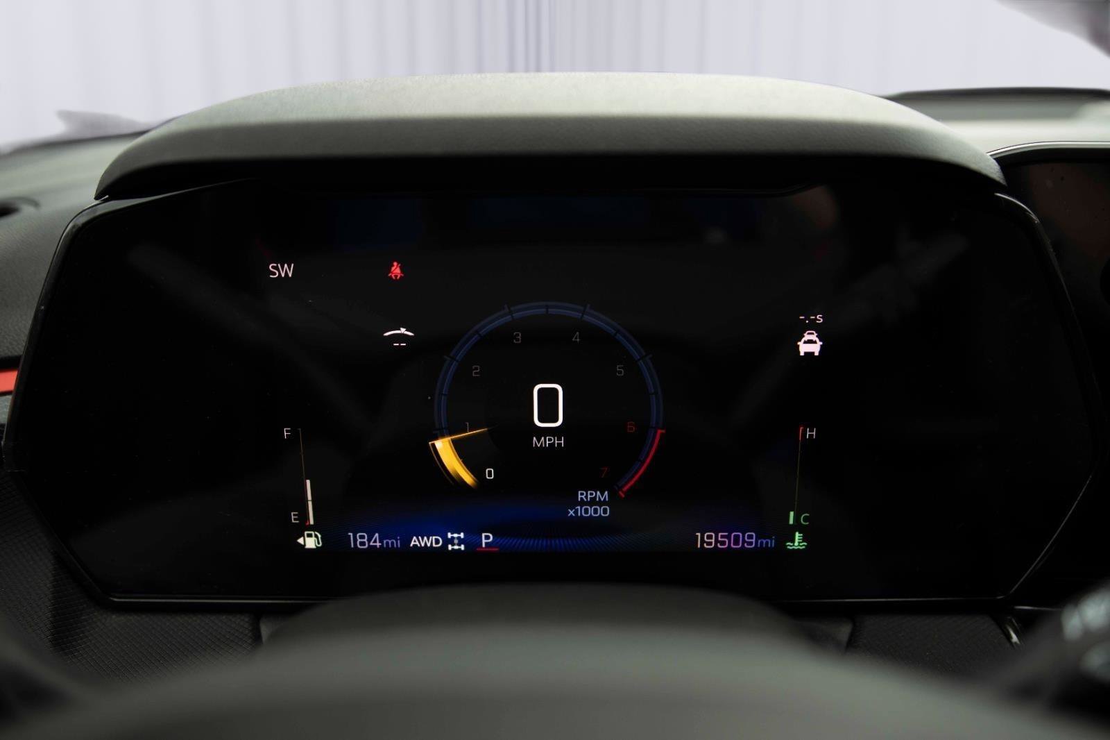 Used 2025 Chevrolet TrailBlazer RS w/ Convenience Package image 4