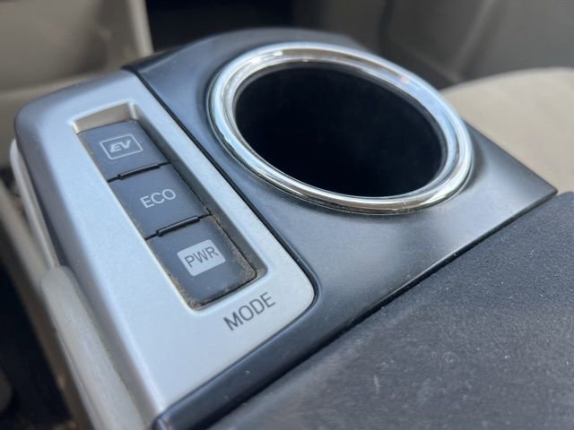 Used 2013 Toyota Prius V Three FWD image 14