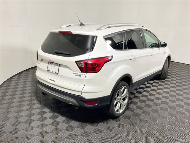 Used 2019 Ford Escape Titanium image 16