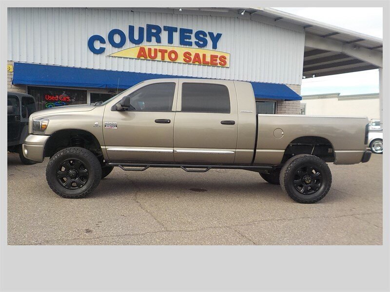 Used 2007 Dodge Ram 2500 Truck Laramie w/ Protection Group AWD/4WD image 3