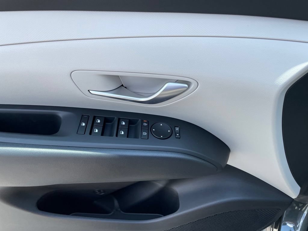 New 2026 Hyundai Tucson Blue SE AWD/4WD image 8