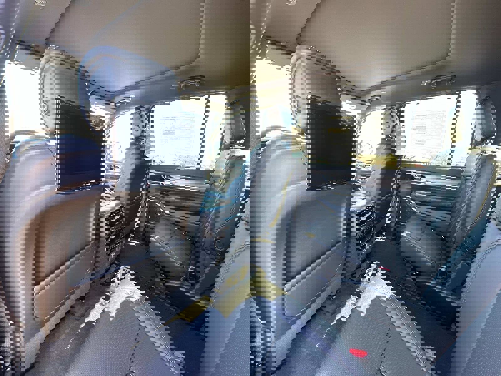 New 2025 Jeep Wagoneer Series II w/ Convenience Group I image 21