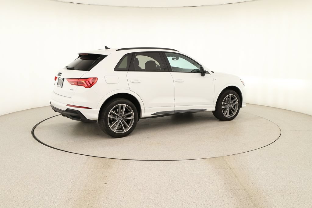 Certified 2025 Audi Q3 2.0T Premium w/ Convenience Package AWD/4WD image 7