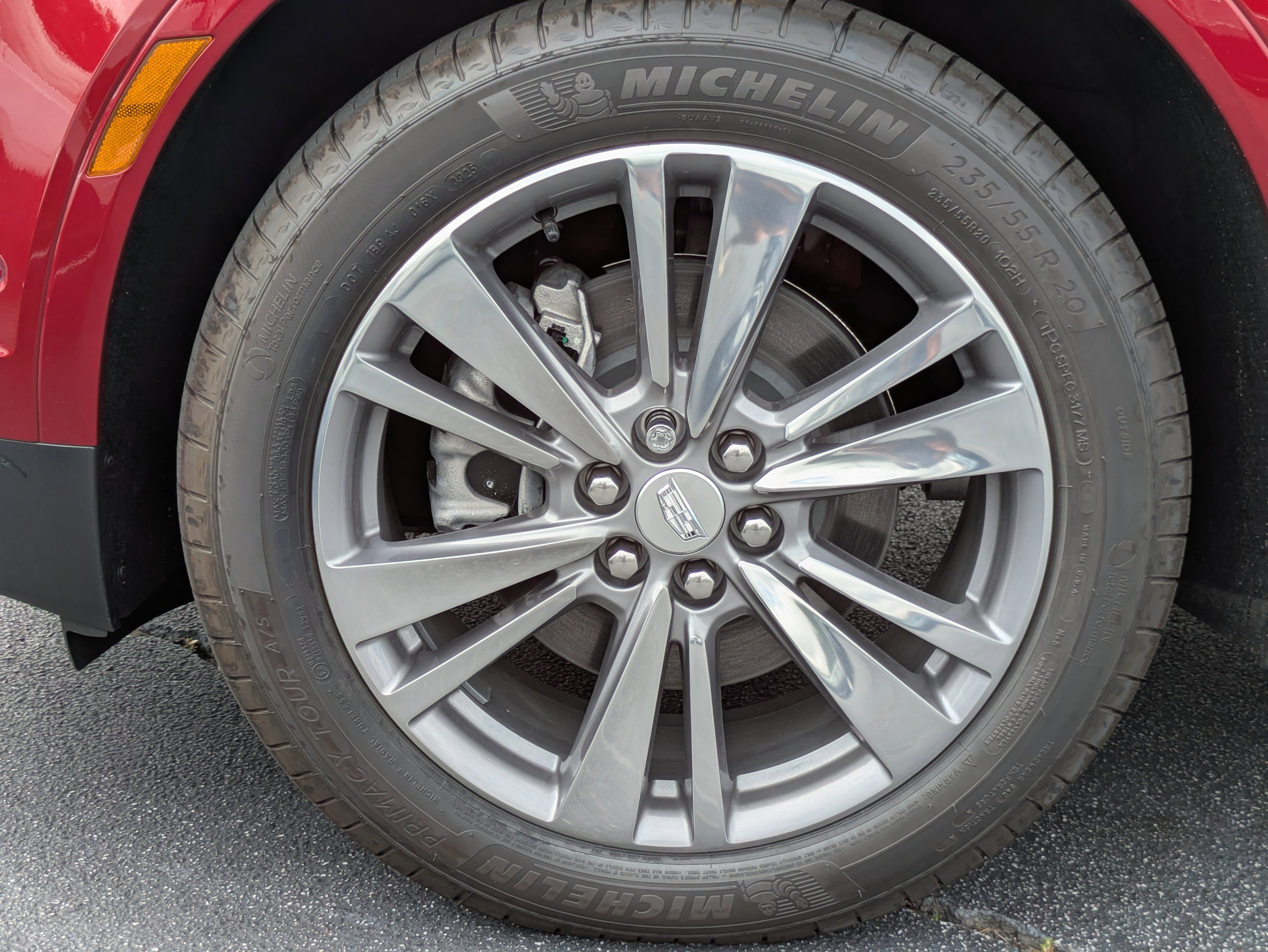 New 2025 Cadillac XT5 Premium Luxury w/ Technology Package FWD image 31