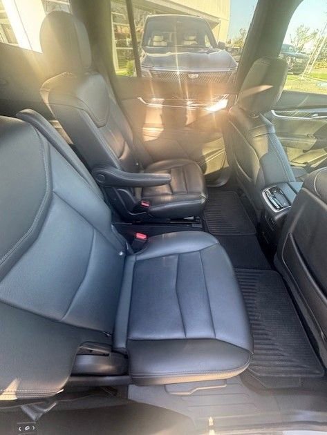 Certified 2023 Cadillac XT6 Premium Luxury w/ Technology Package image 11