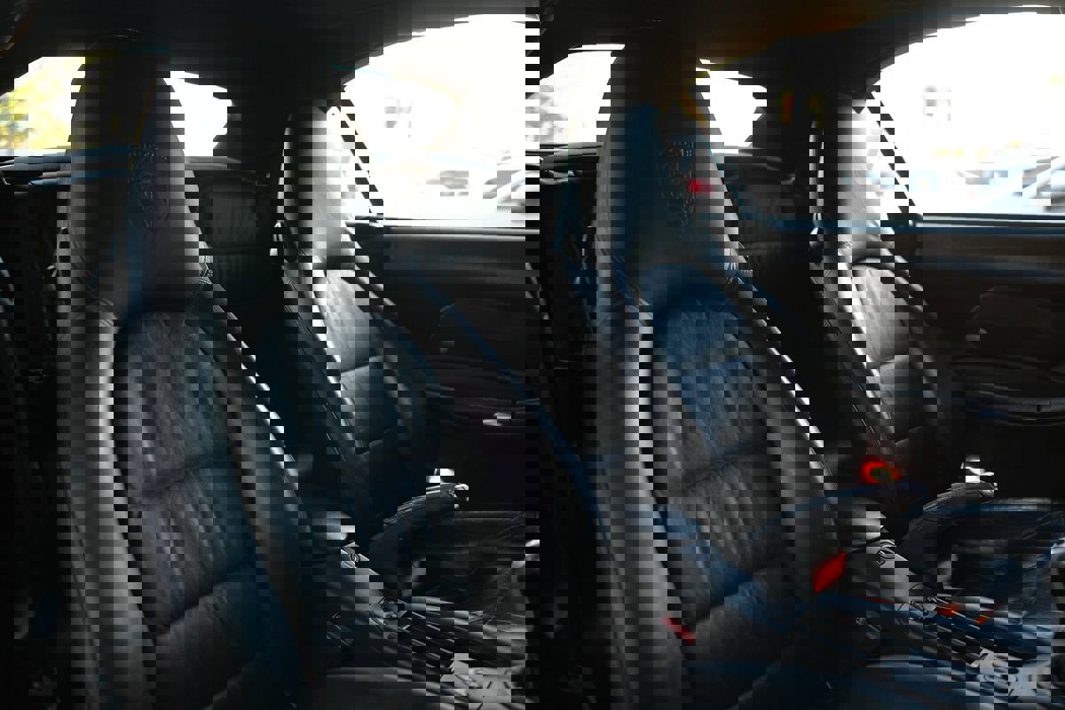 Used 2004 Porsche 911 Carrera 4 image 19